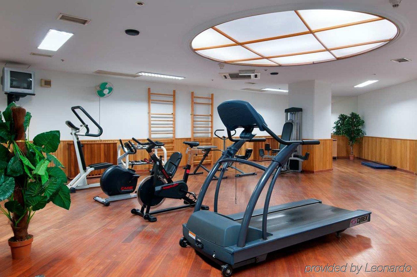 Hotel Hilton Yaoundé Udogodnienia zdjęcie