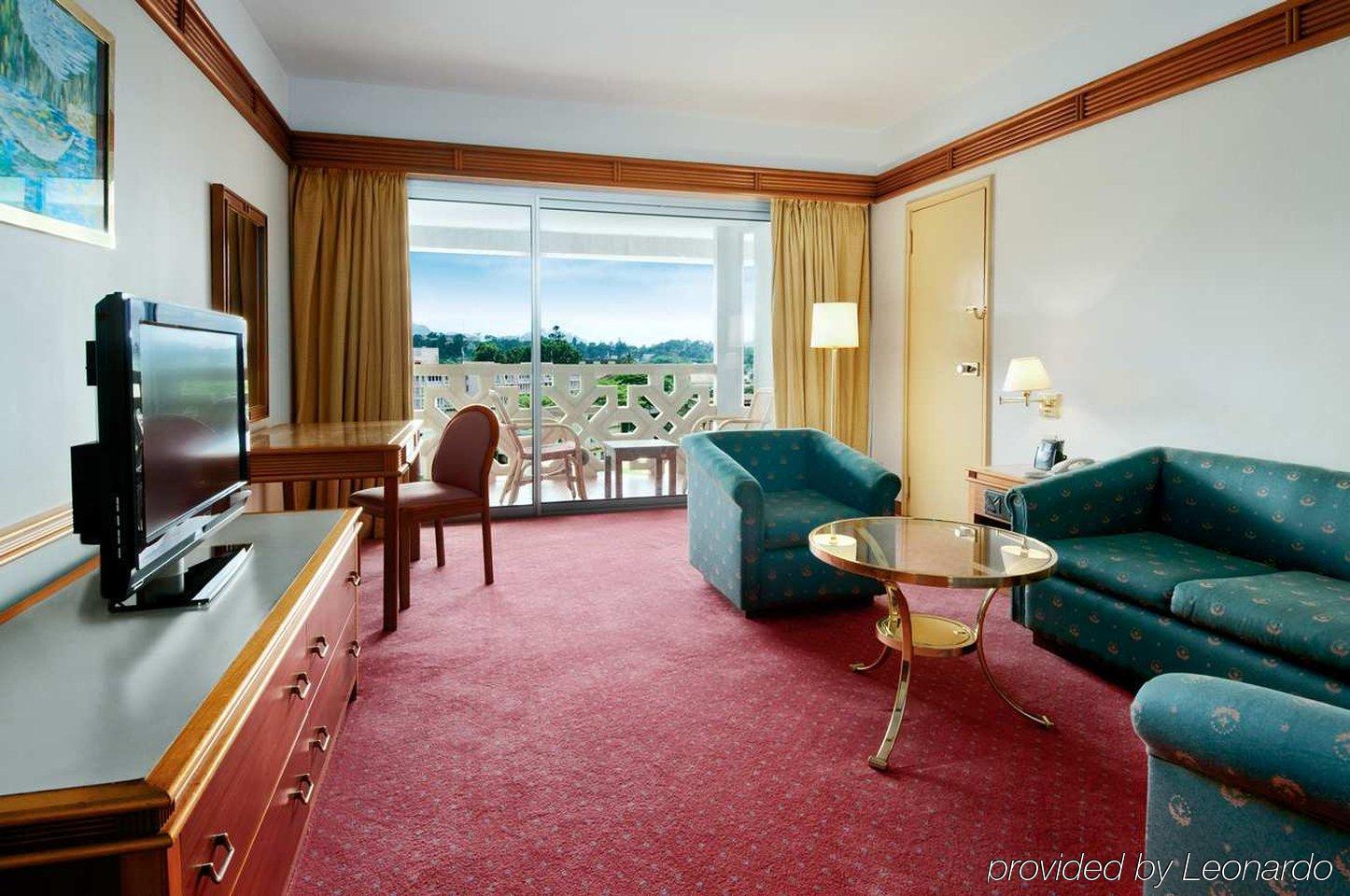 Hotel Hilton Yaoundé Pokój zdjęcie